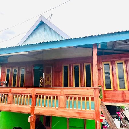 Jhuna Komodo Homestay Εξωτερικό φωτογραφία